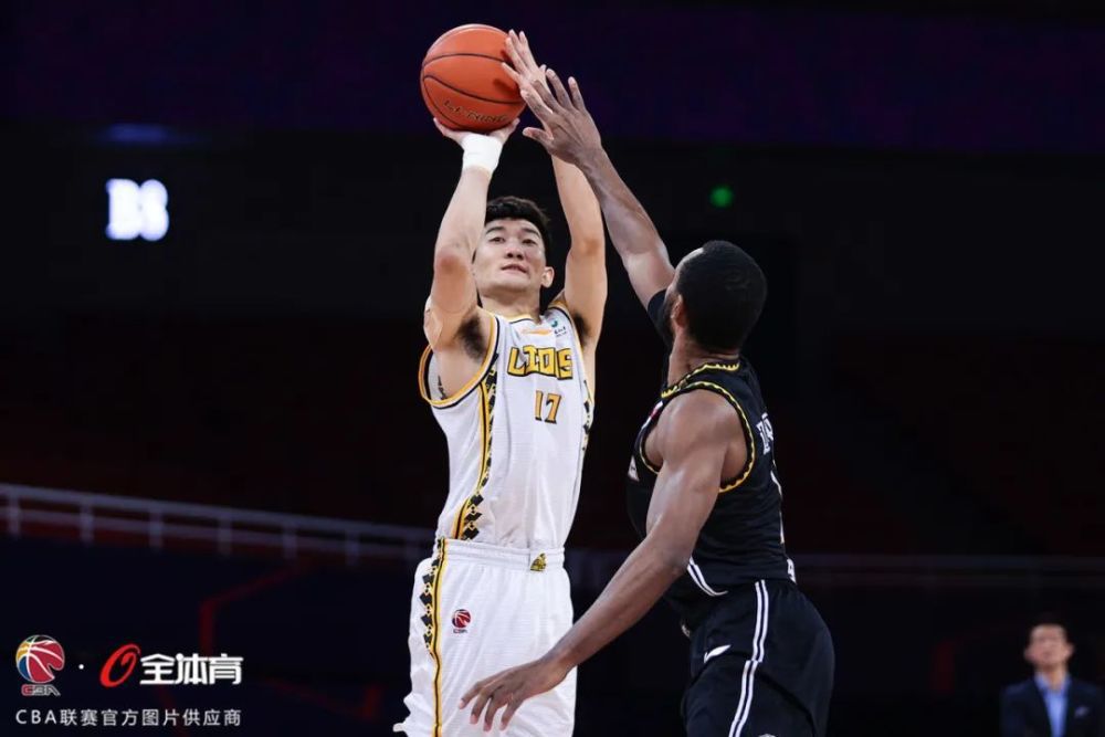讲述同一世界观全新故事2025-10-21 马律师回归！